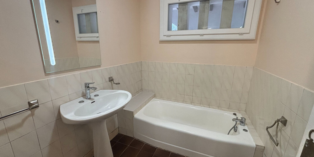 maison à MONT DE MARSAN (40000)